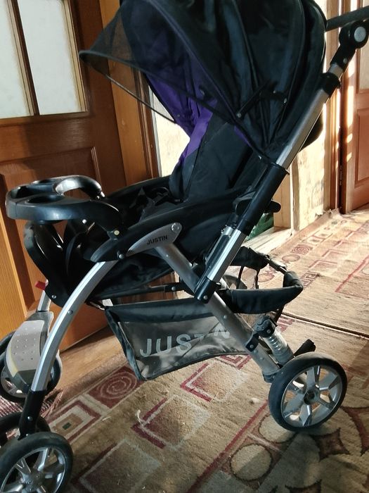 Продам детскую  коляску