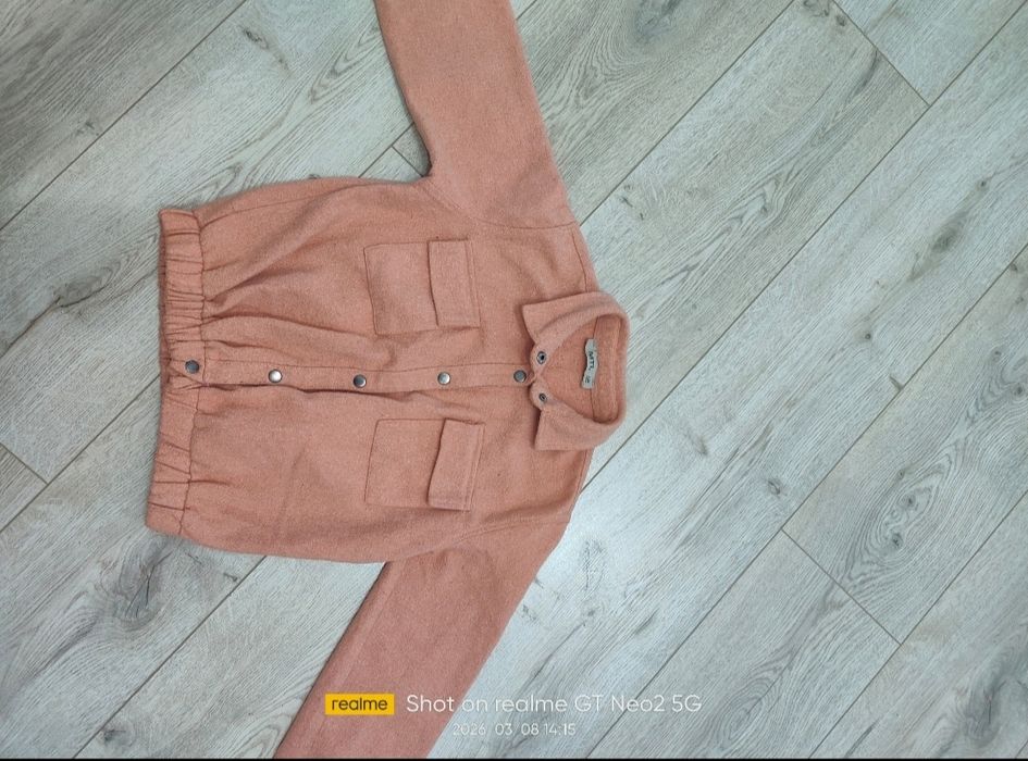 Продам одежду на мальчика 3-4 года.