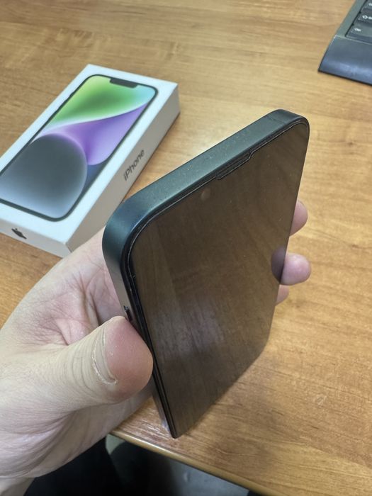 Айфон 14 в идеальном состоянии