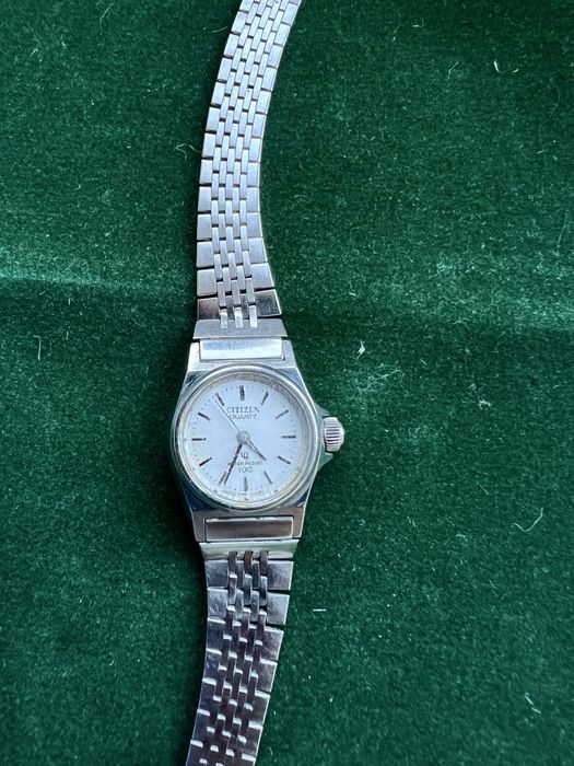 Ceas Citizen Quartz purtat stare buna,perfecta stare fubctionare,7 rub
