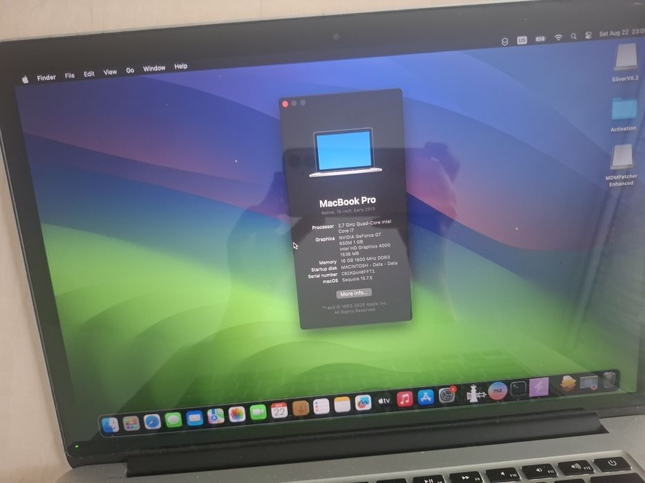 Macbook Pro 15" Early 2013 i7 16gb 512gb functional