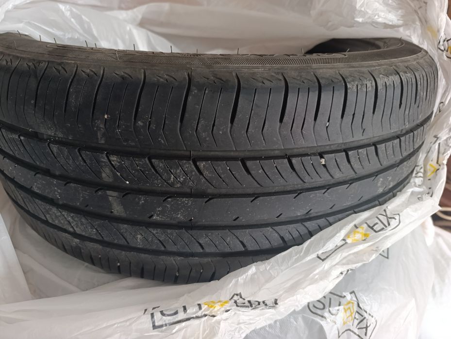 Летние шины 215/50/17