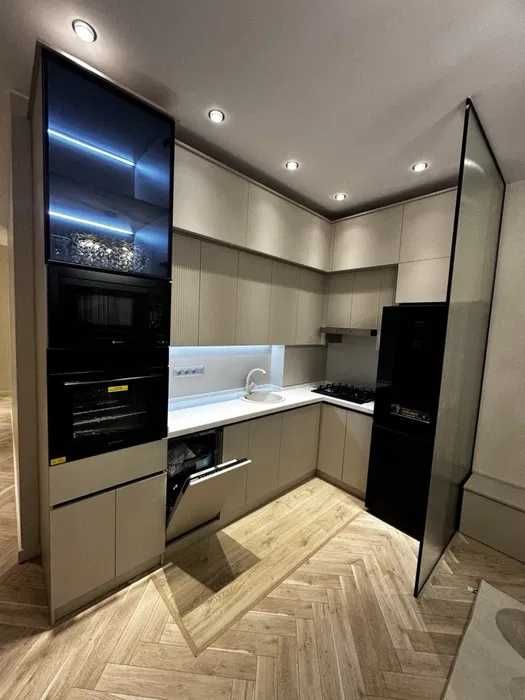 Аренда 3 комнатной квартиры на Юнусабаде еще никто не жил !