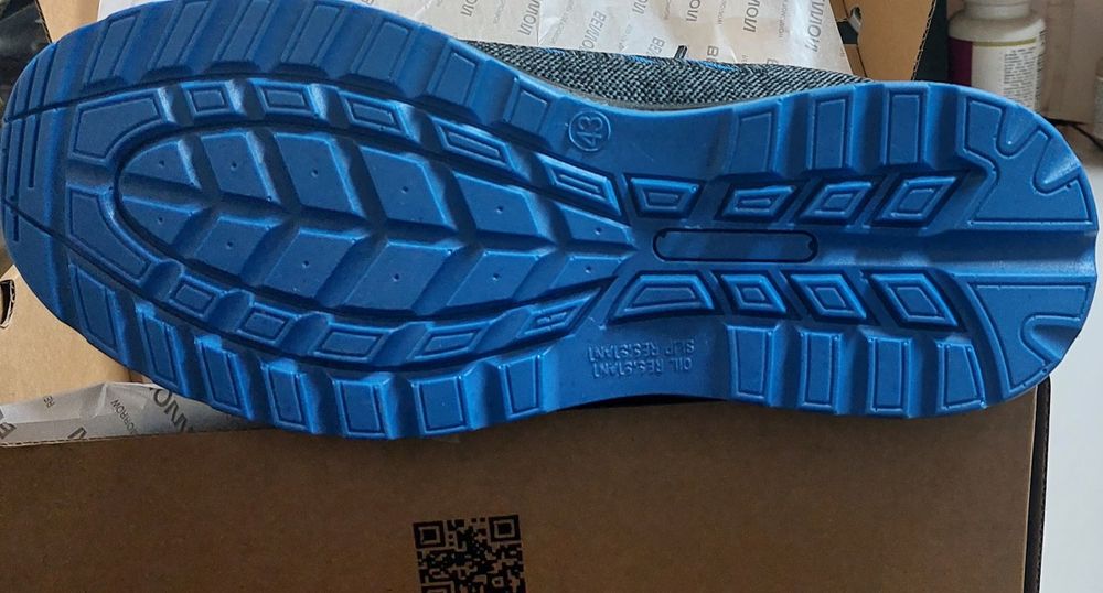 Работни обувки с бомбе  N 42 и 43