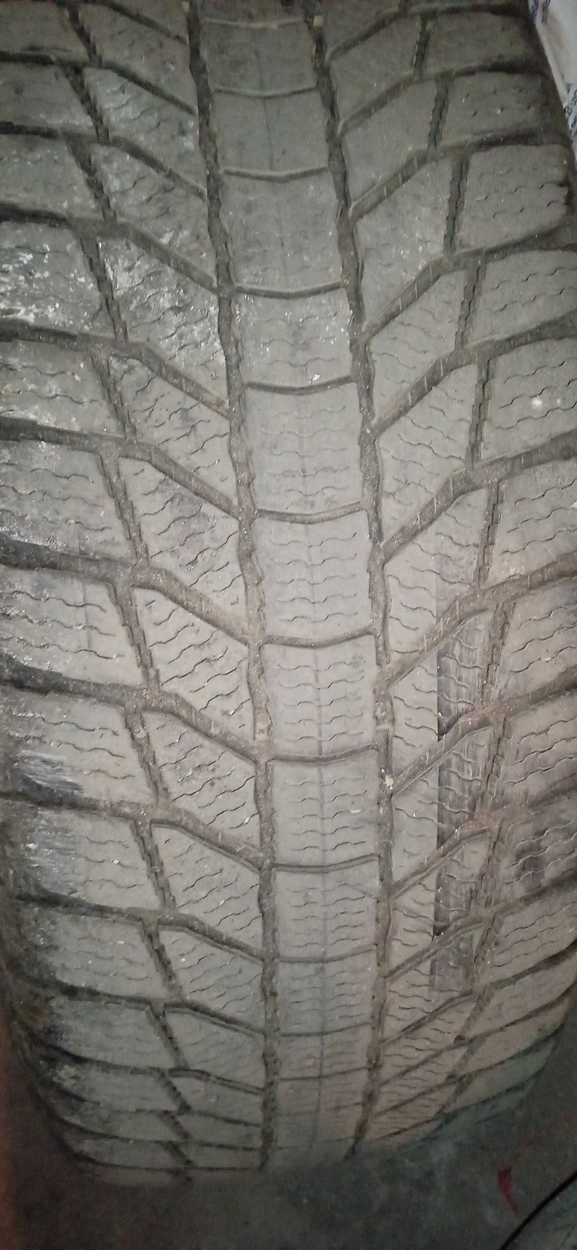 Зимни гуми General 265 60 18 гр. Гоце Делчев • OLX.bg