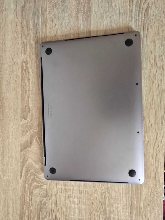 Defect   MacBook Pro (13-inch, 2016, 4 TBT3)