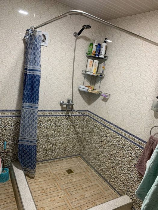 Uy sotiladi Oltin tepada SROCHNA