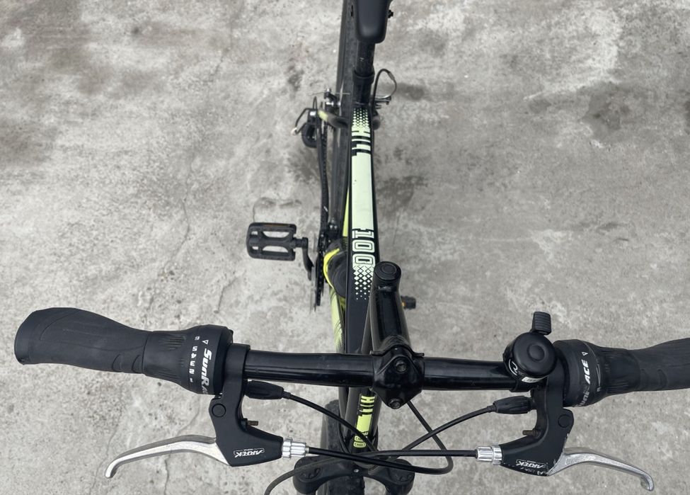 Vand bicigleta B-twin seria 100