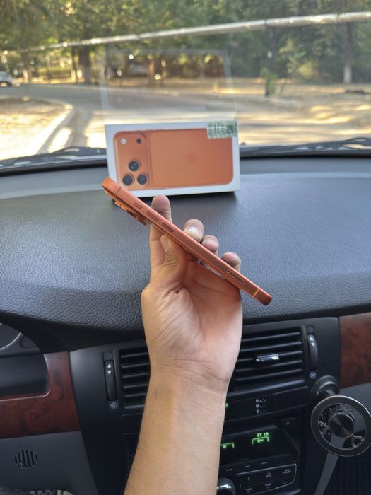 Iphone 17 pro max 256 gb 97% orange