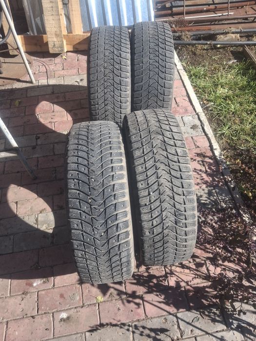 Продам баллоны бу R 16