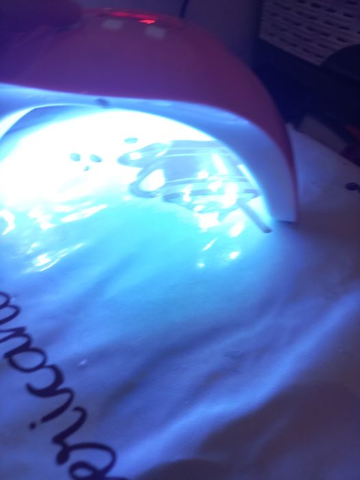 Лампа для маникюра