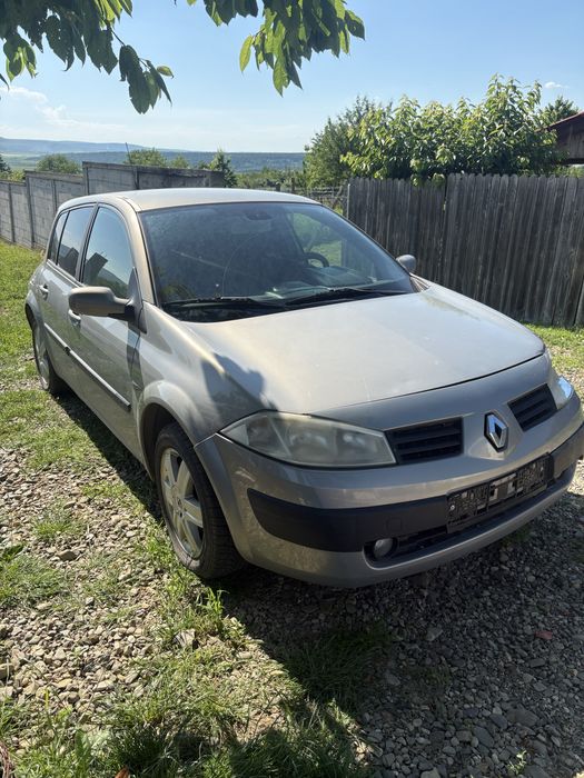 Dezmembrez Reganult Megane 1.6 benzina /an 2006