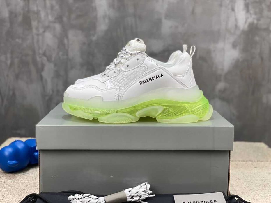 Balenciaga Triple S