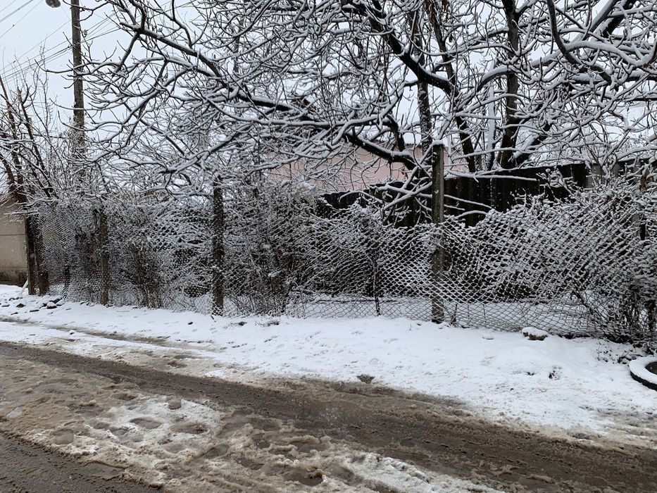 Продаёся участок 4.3 сотки в хумсане рядом с рекой.