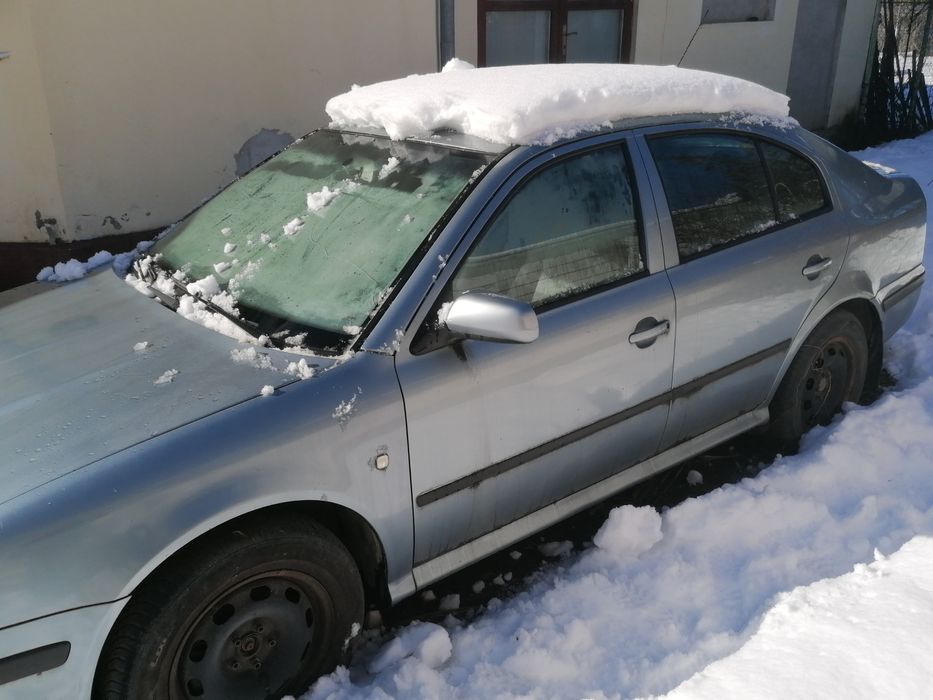 Vând Skoda Octavia