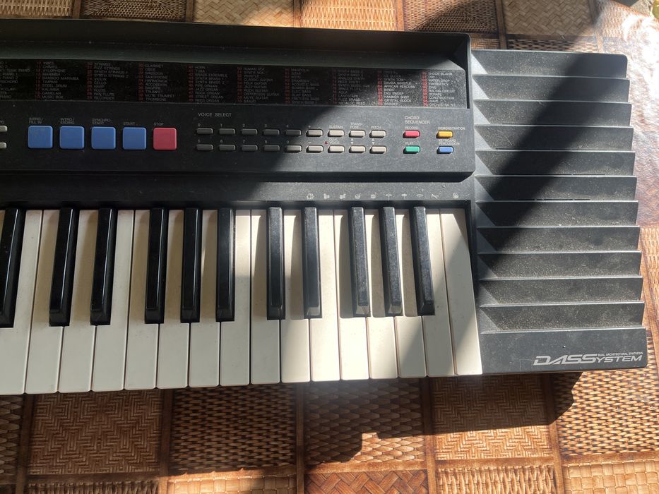 Преносим синтезатор Yamaha PSR 27