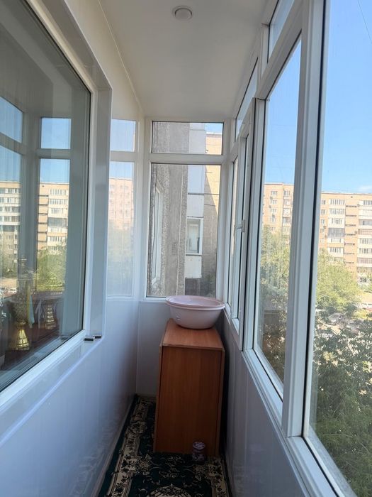 Продам 4 комн квартиру