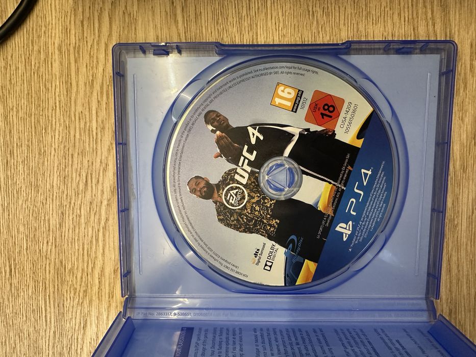 PlayStation 4 (UFC 4 диск в подарок)