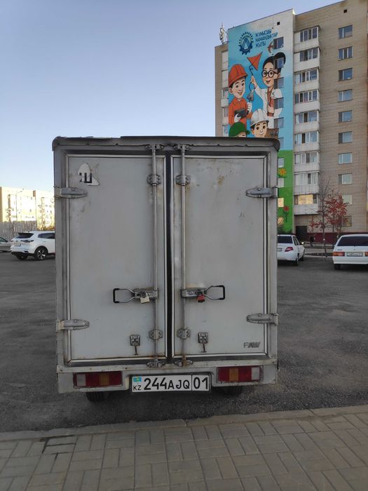 Транспорт фургон