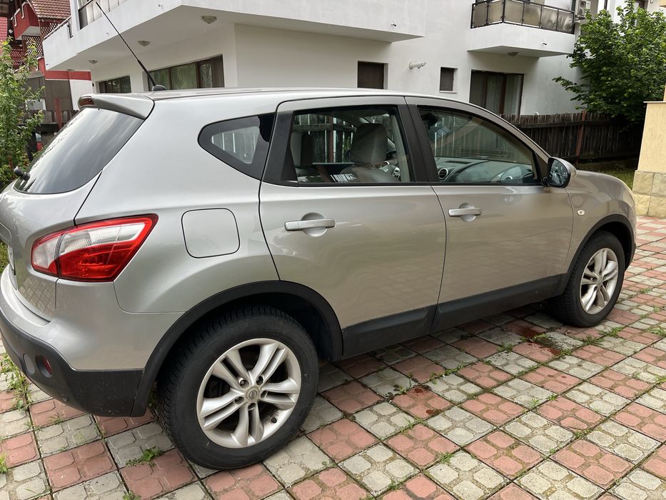 Nissan Qashqai 1.6 benzina 2011