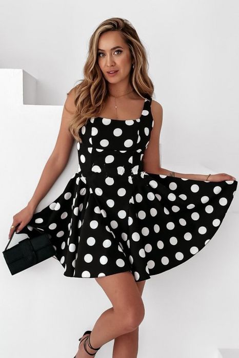 Страхотна кукленска рокля