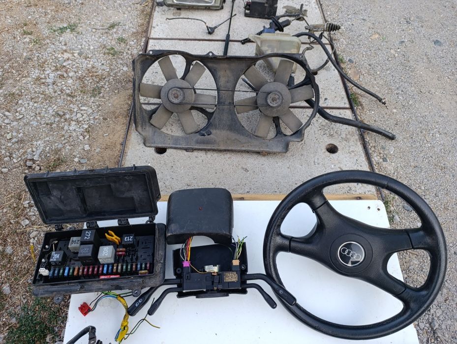 Останали части от Ауди 80 Б 4