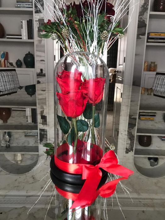 Trandafiri criogenati rosii