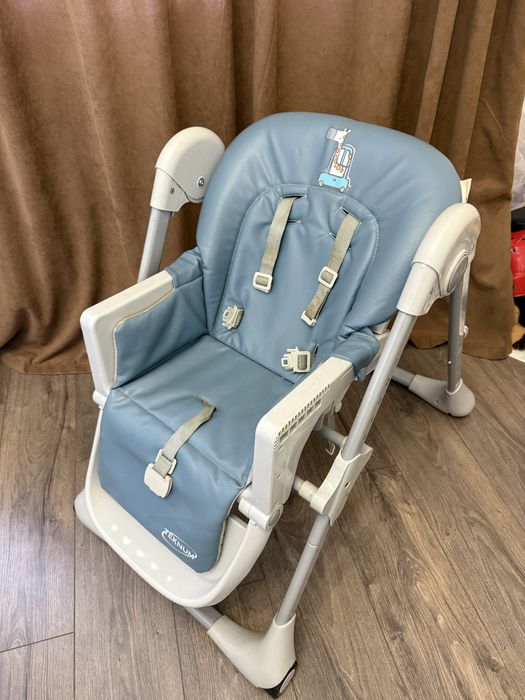 Продам стул для кормление