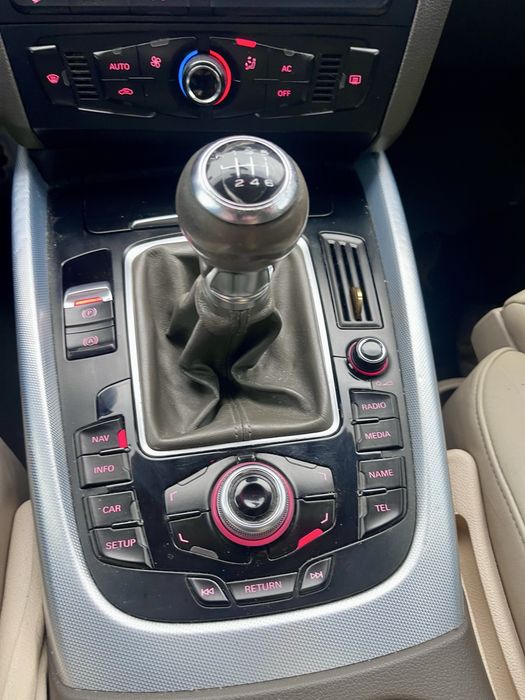 Audi Q5  2.0