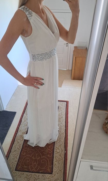 Бяла официална с коланче