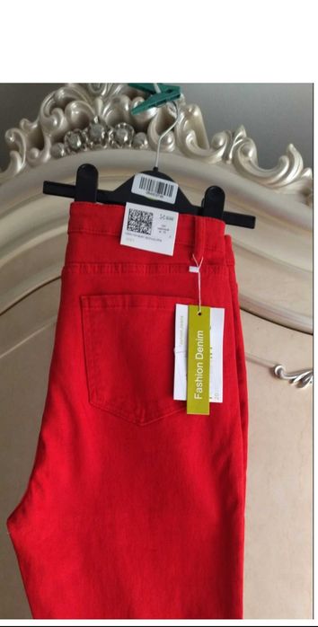 Турция"Bershka"Jeans, Skinny*Jeans Red