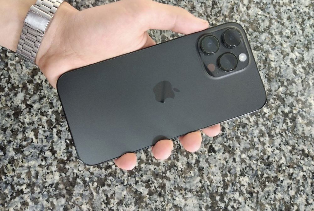 Iphone 14 pro max idial yomkist 100%