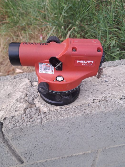 Nivela optica Hilti pol 15