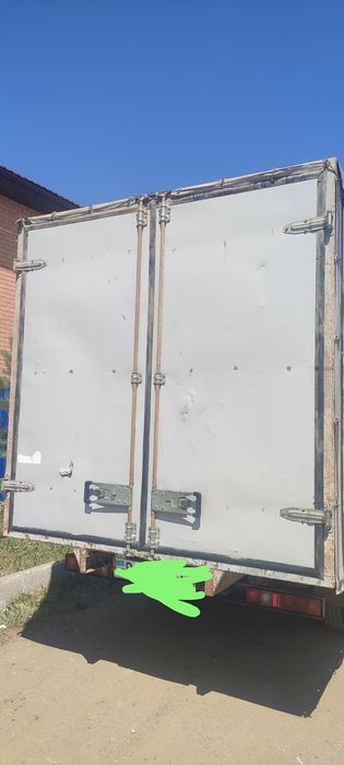 Продам Газель .Двигатель камминз 2,8. ,