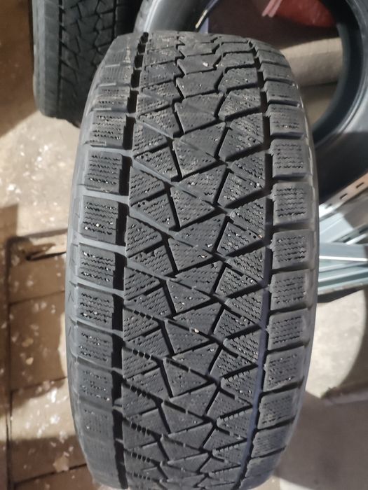 Продам шины 265/65 R18