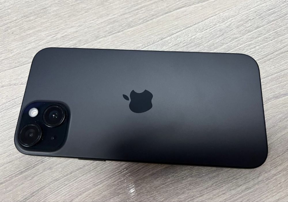 Iphone 15 PLUS - 128 g - black - 86% - 2250 ron !