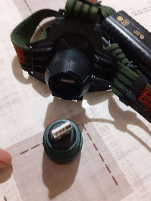 Lanterna cu senzor miscare