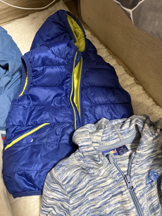 Дрешки за дете 12-18