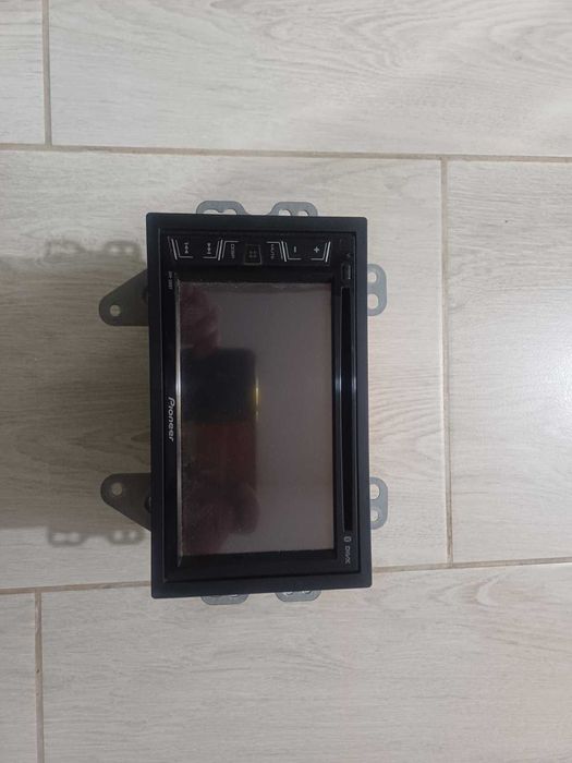 Мултимедия Pioneer AVH-A270BT