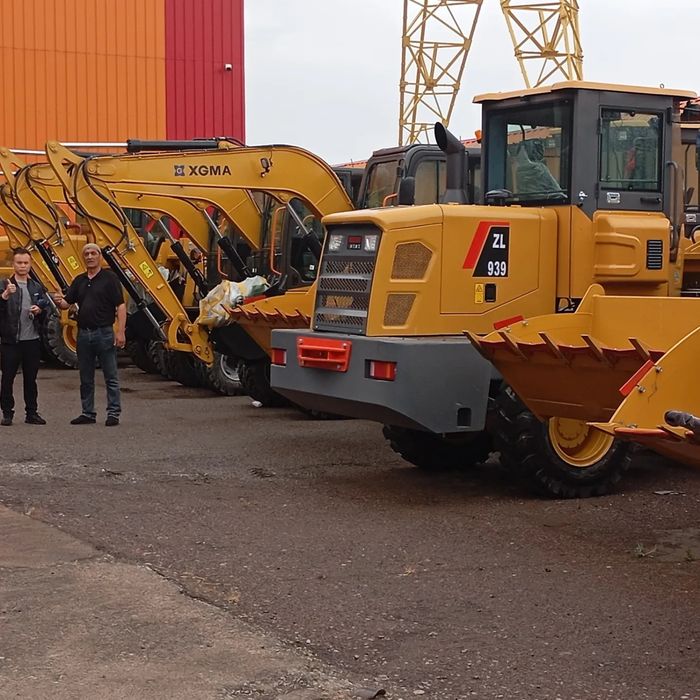 Колёсный экскаватор 8085