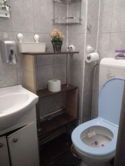 Inchiriez Garsonierǎ in Zona narcisa
