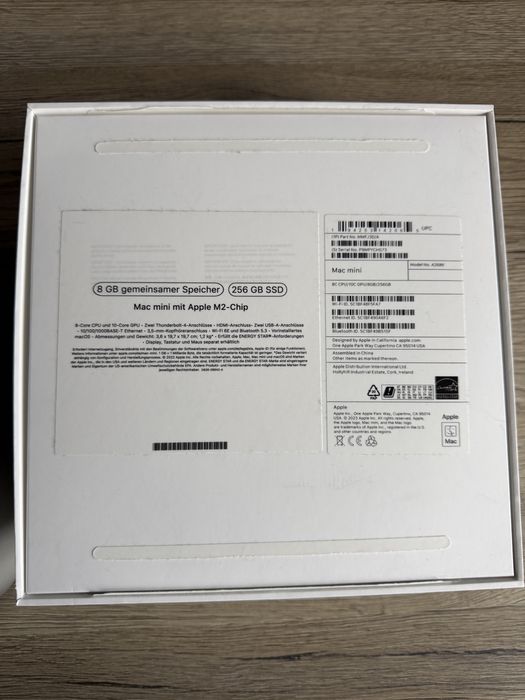 Mac Mini M2 Clawbot със стойка