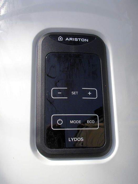 Бойлер Ariston Lydos Plus 80V, 1800W