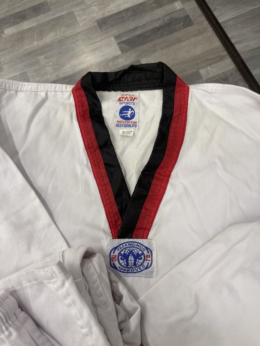 Продам форму для таэквандо 120 см