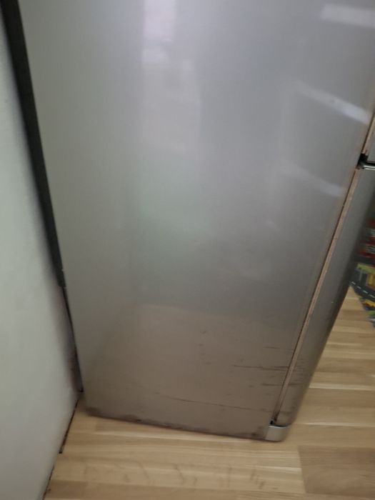 Vând frigider perfect funcțional