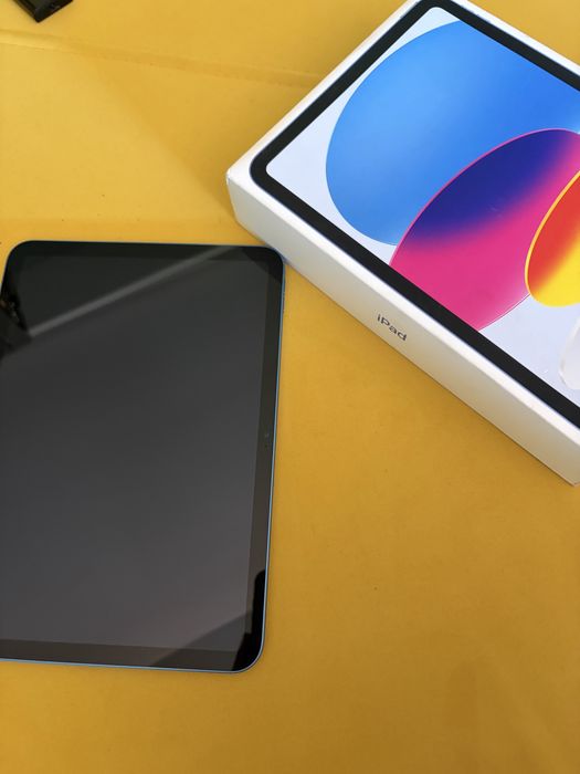 iPad 10th gen/син/