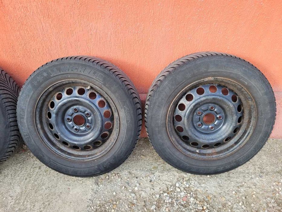 Anvelope iarna Michelin Alpin 5 - 215/60/R16