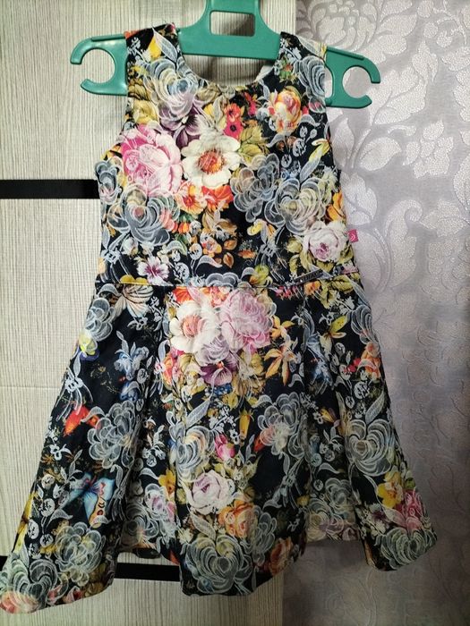 Красивое платье для девочки