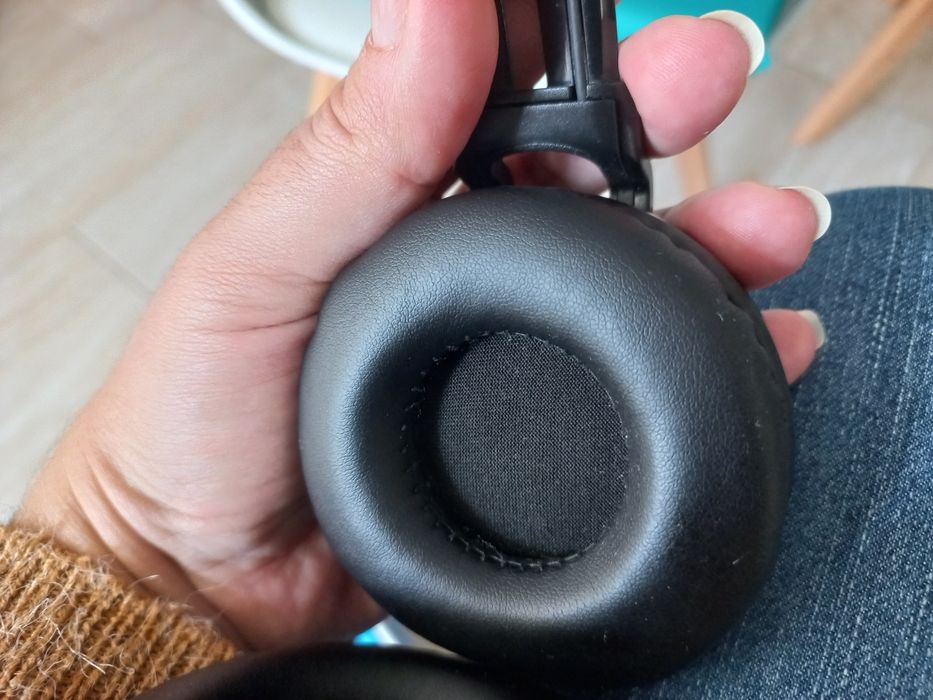 Casti wireless Over-Ear, urechi de pisica cu jocuri de lumini