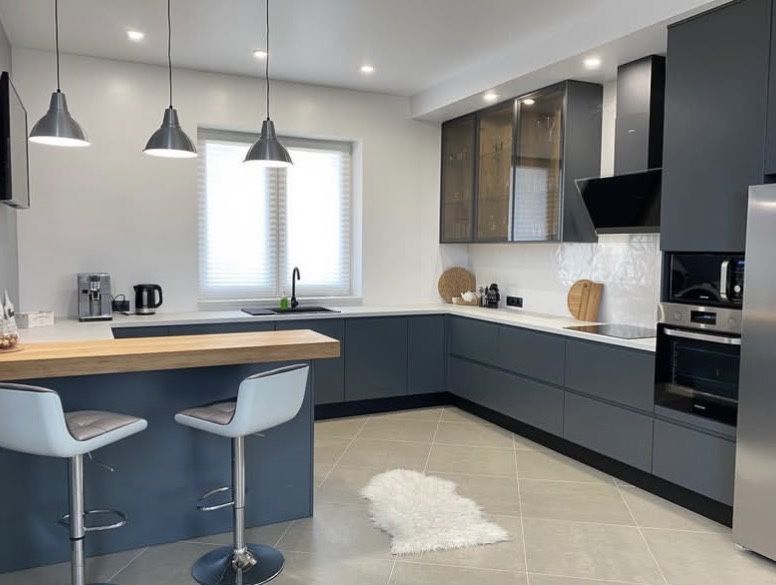 Кухонный Гарнитур премиум класса